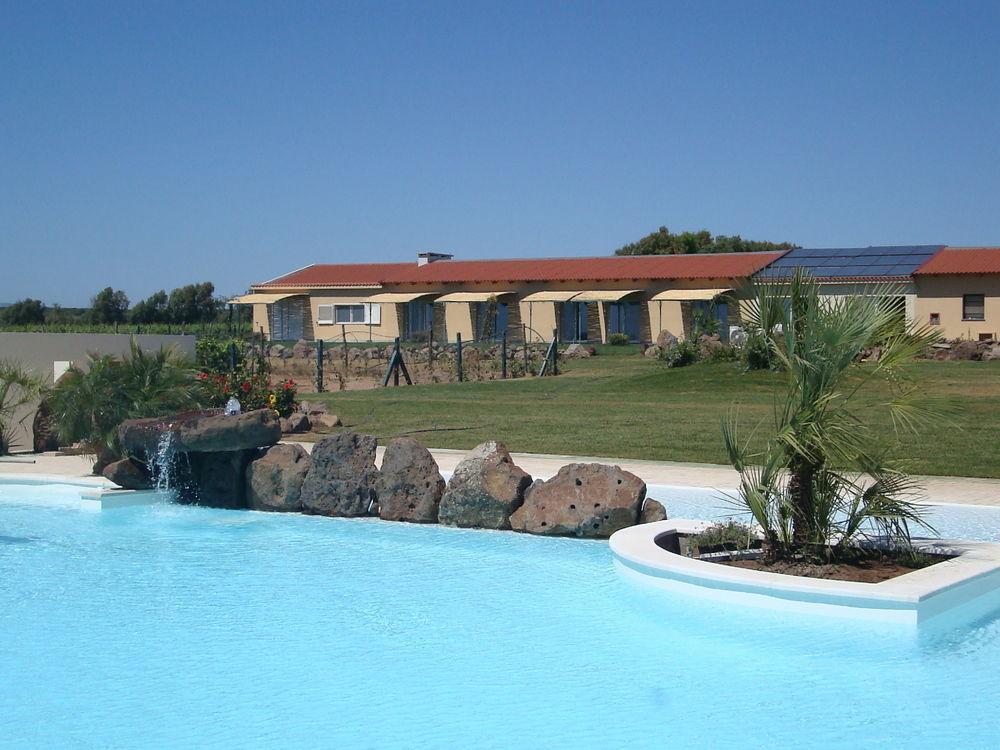 Country Resort Capo Nieddu Santa Caterina Di Pittinuri  Exterior foto